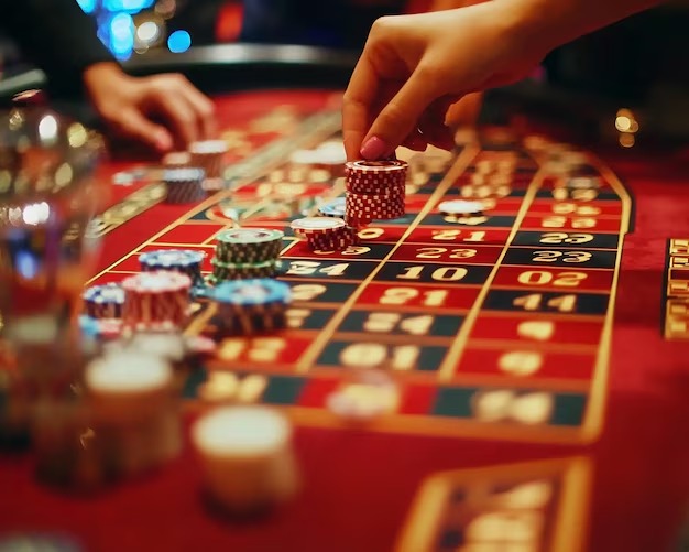 Live casino tables available on lucksvip slot Quick Bet